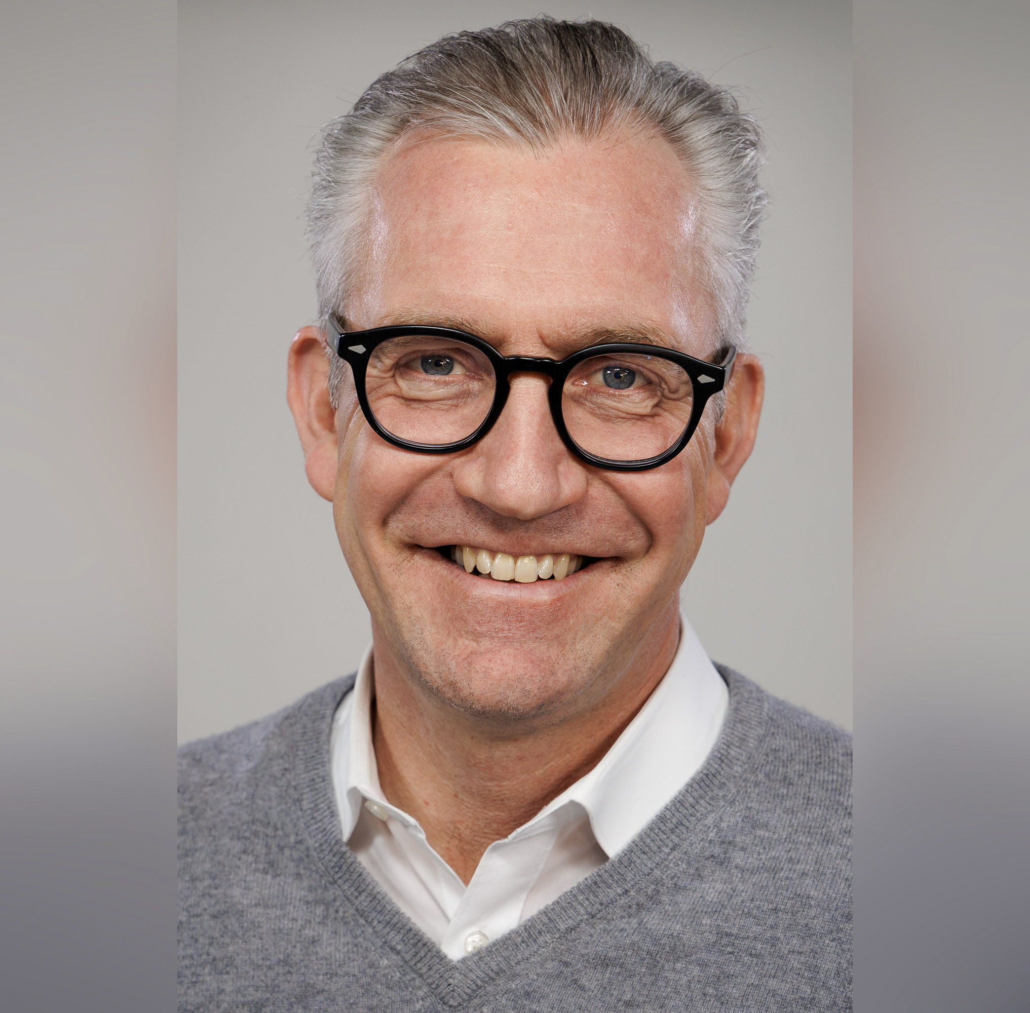 Martin R. Wolf